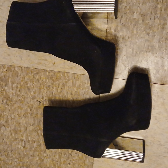 Michael Kors Porter Platform Booties - Picture 9 of 10